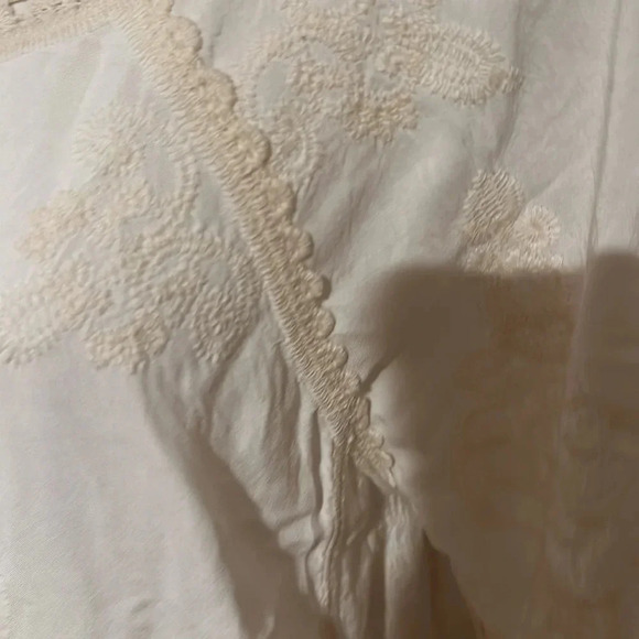 Democracy Womens Crochet Embellished Top - Picture 4 of 7